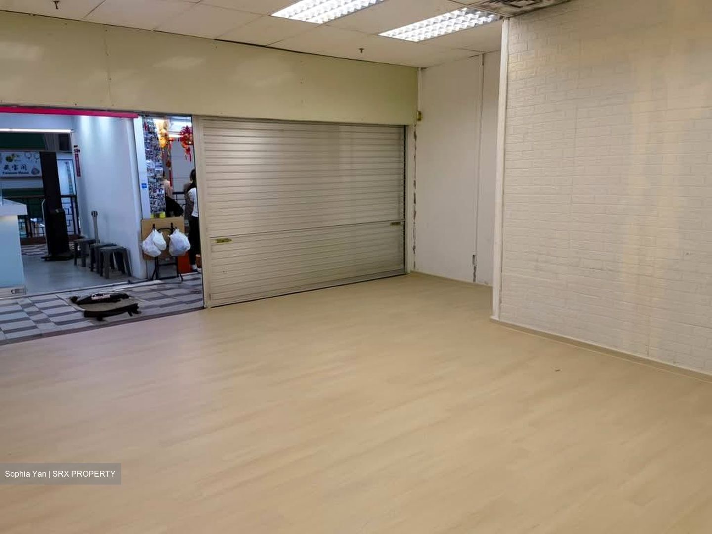 People's Park Complex (D1), Retail #604750681